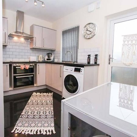 No25-Luxe Living Guest House- 2 Bed-Wifi-Free Parking-City- Beach Swansea Luaran gambar